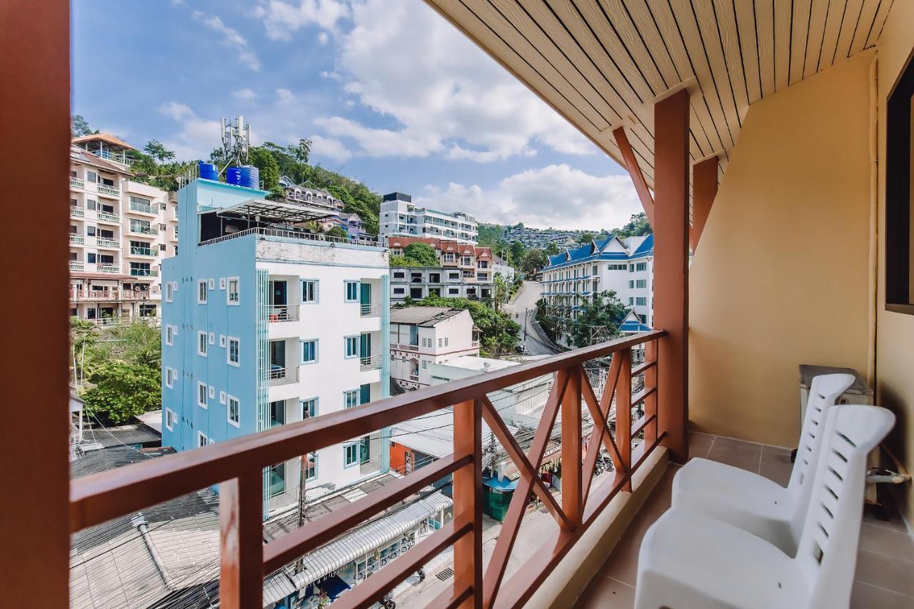Bauman Ville Hotel Phuket Exterior foto