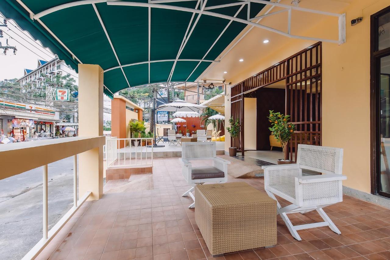 Bauman Ville Hotel Phuket Exterior foto